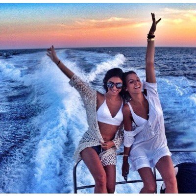 Лучшие эскорт-туры для красивых девушек